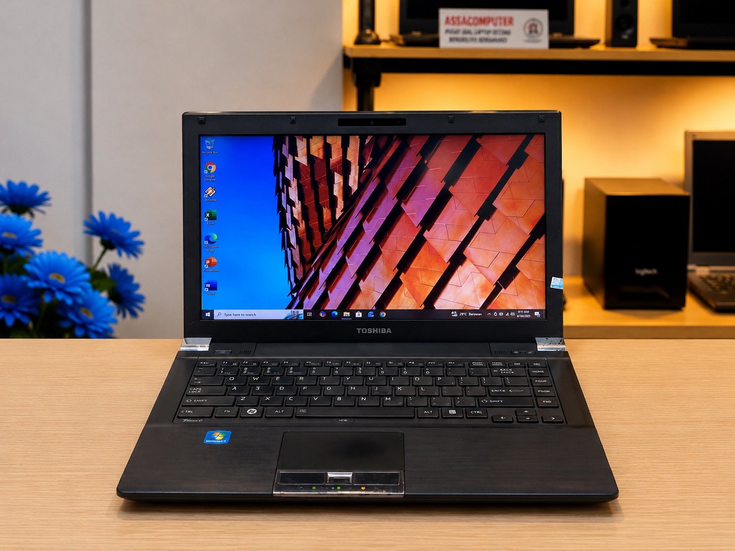 Toshiba Tecra R480 bekas - Assacomputer Jogja