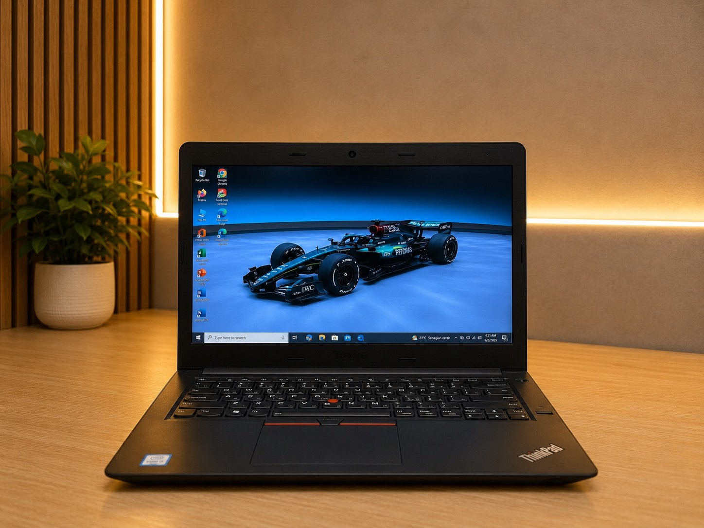 Lenovo ThinkPad E470 bekas - Assacomputer Purwokerto